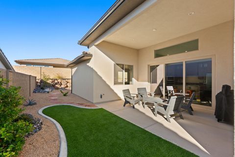 Tiny photo for 1493 N HORIZON PKWY, Washington, UT 84780 (MLS # 2126635)