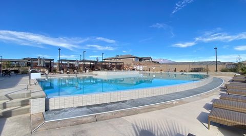 Tiny photo for 1493 N HORIZON PKWY, Washington, UT 84780 (MLS # 2126635)