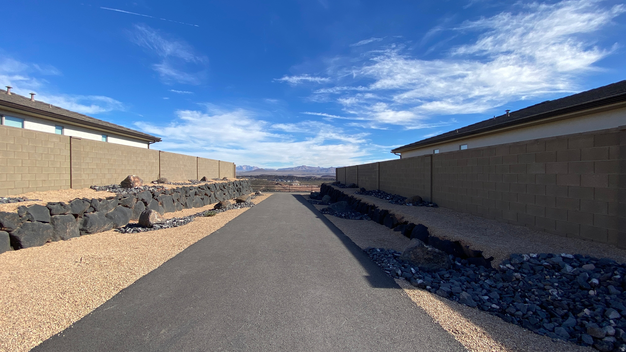 SOLIS AT CORAL CANYON 3 - Residential