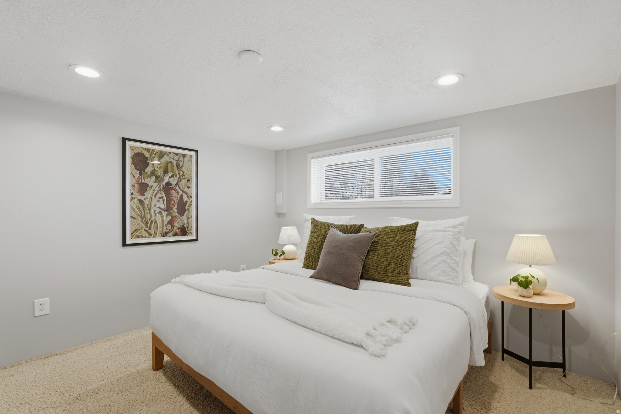 UPLAND TERRA - Residential