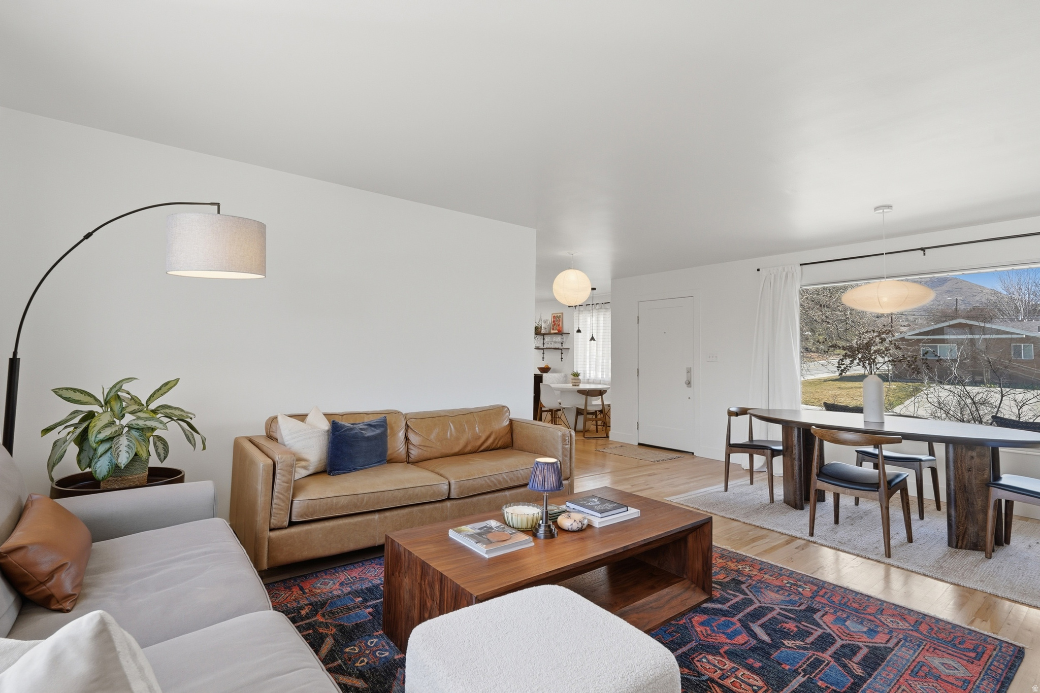 UPLAND TERRA - Residential