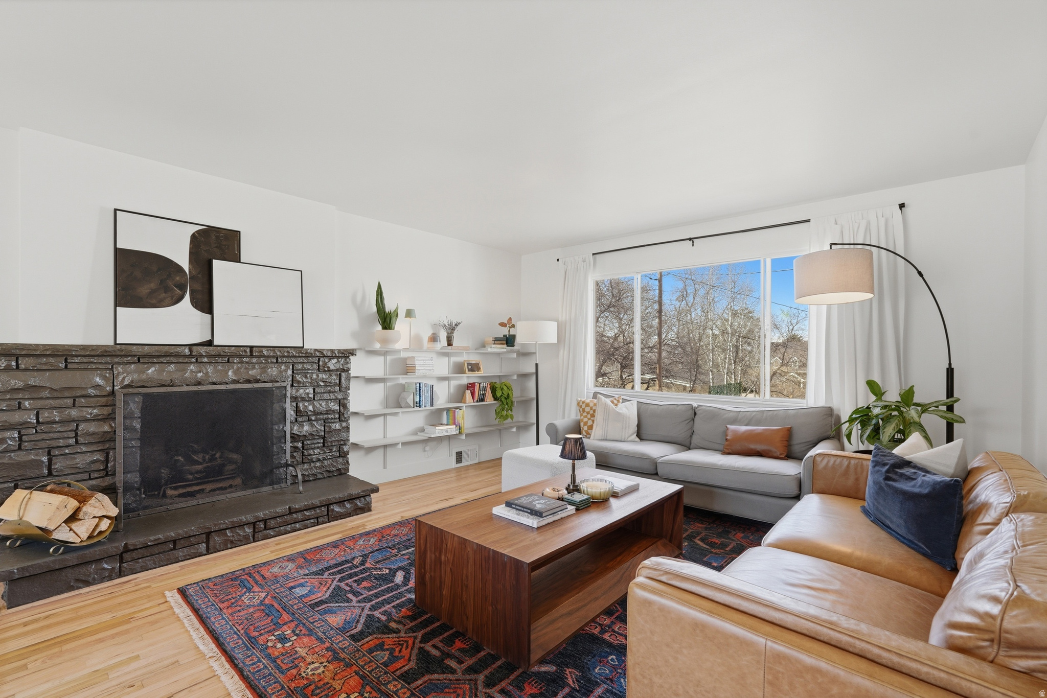 UPLAND TERRA - Residential