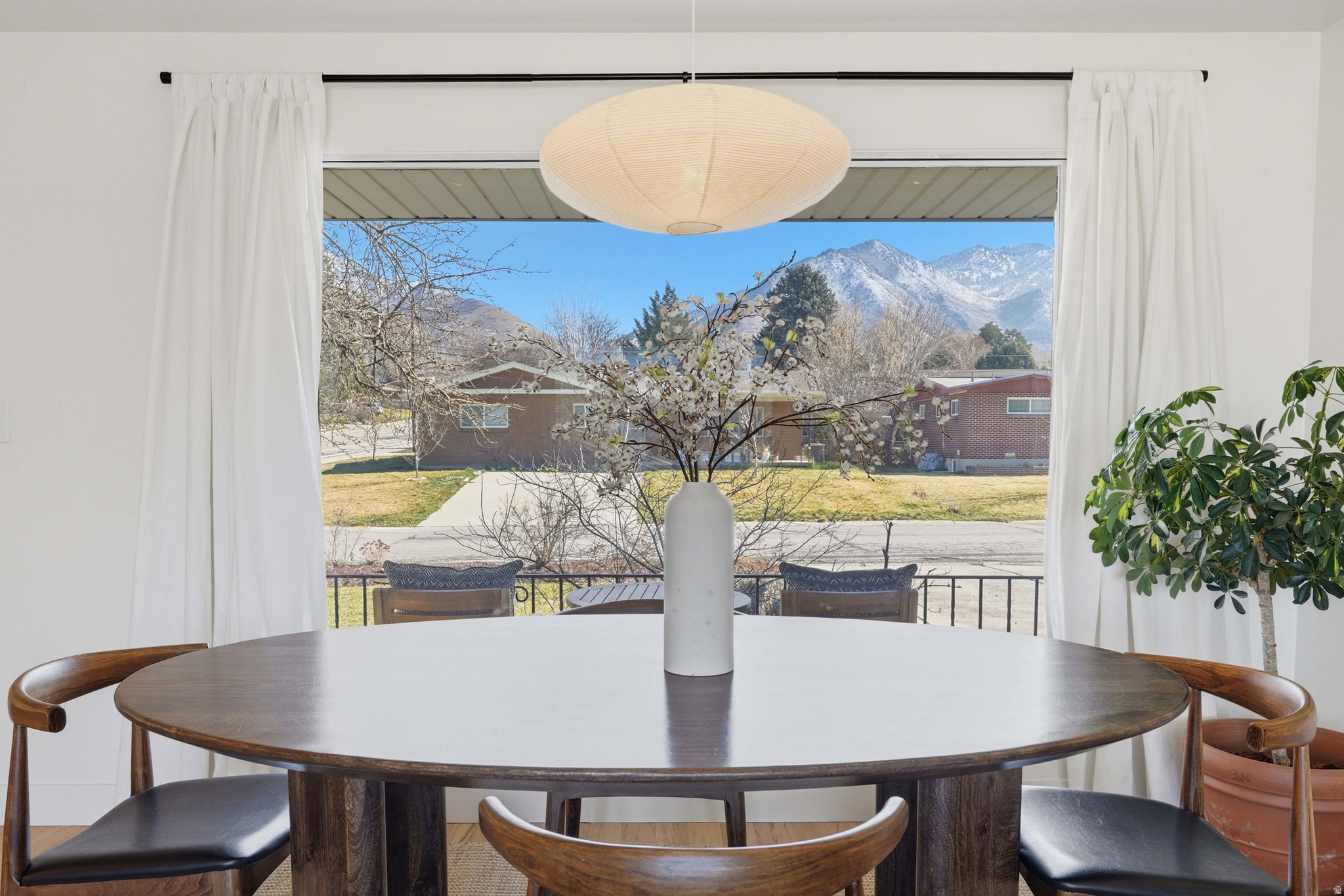 UPLAND TERRA - Residential