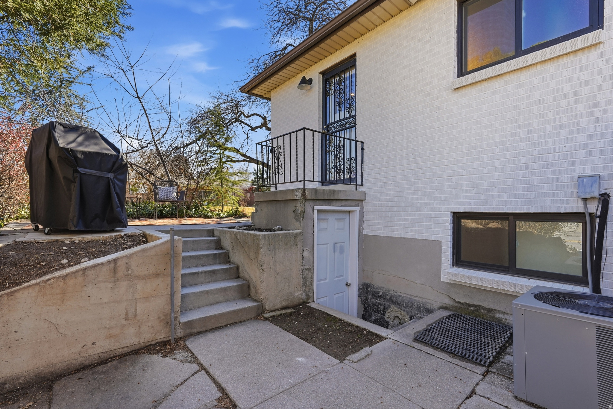 UPLAND TERRA - Residential