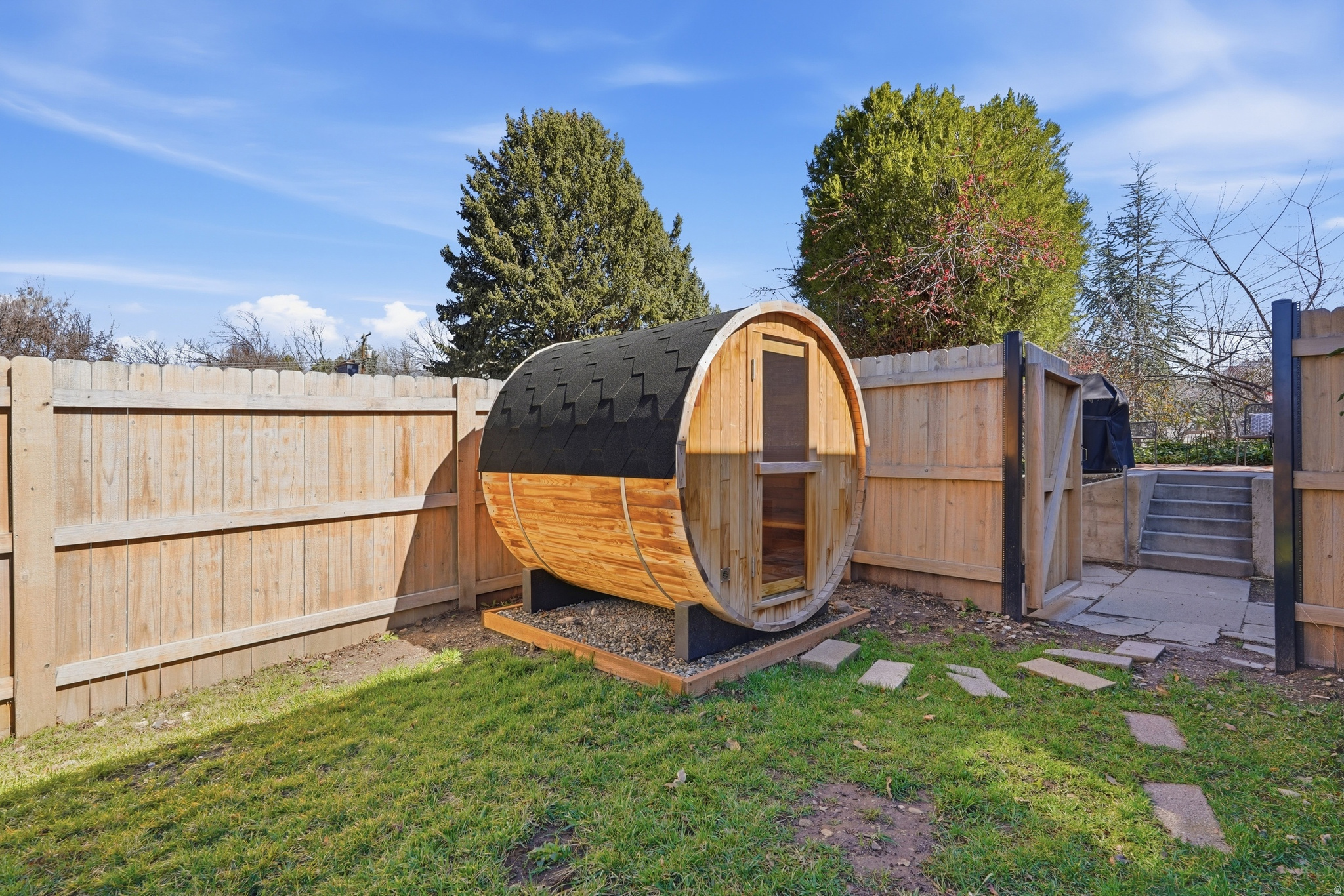 UPLAND TERRA - Residential