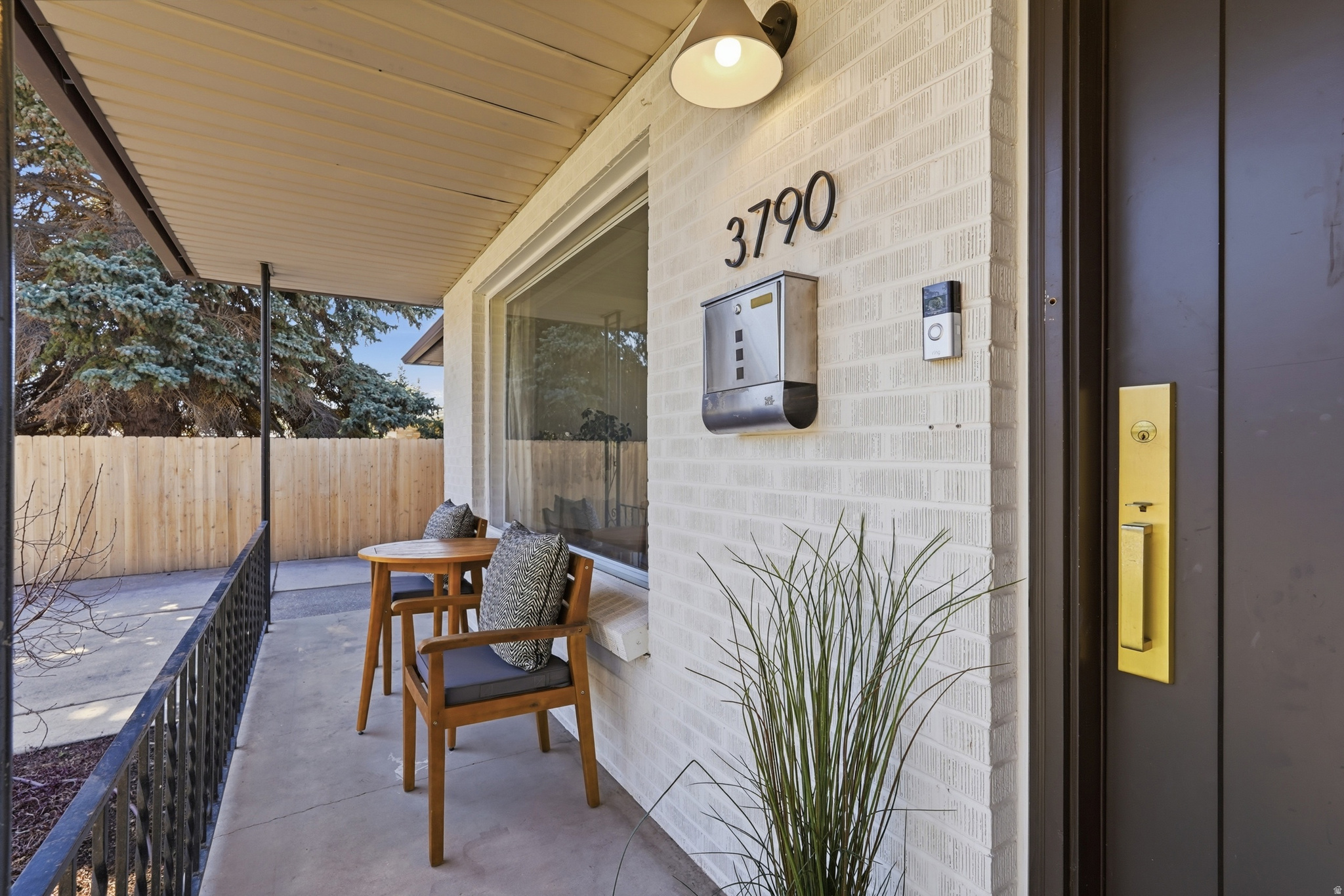 UPLAND TERRA - Residential