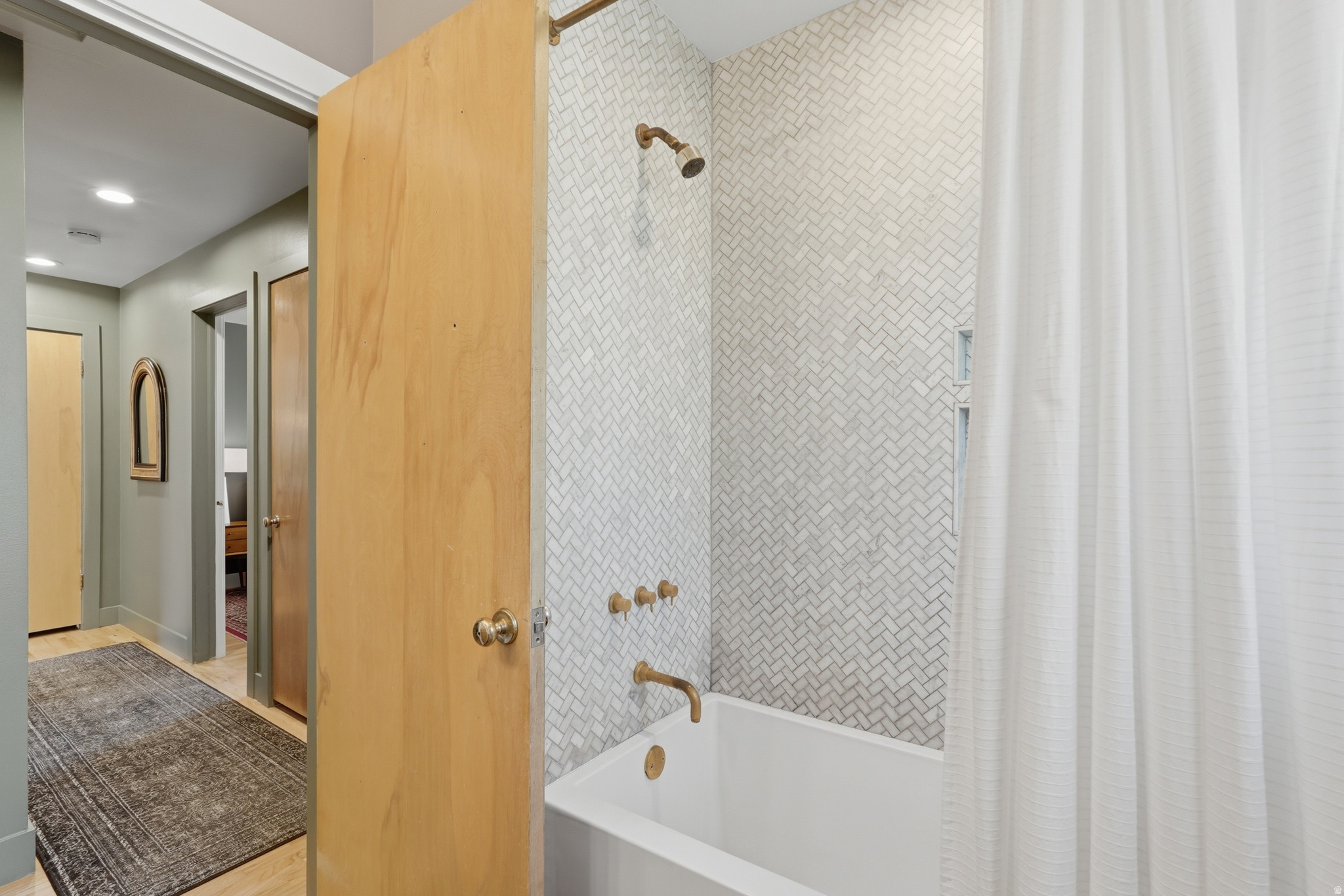 UPLAND TERRA - Residential