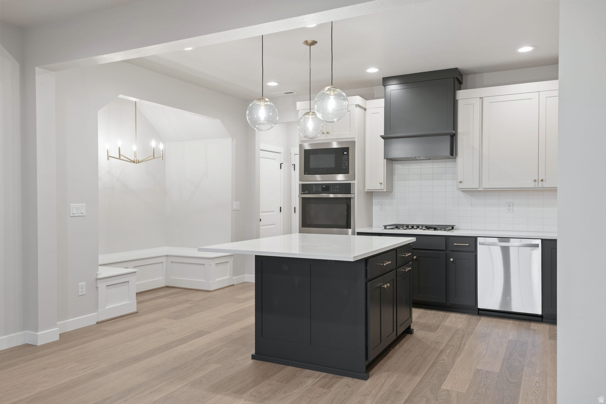 DAYBREAK - Residential