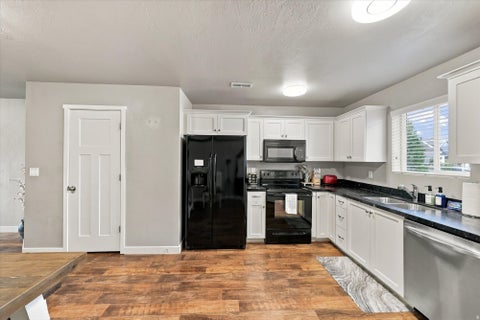 Tiny photo for 287 N 680 E, Vineyard, UT 84059 (MLS # 2185812)
