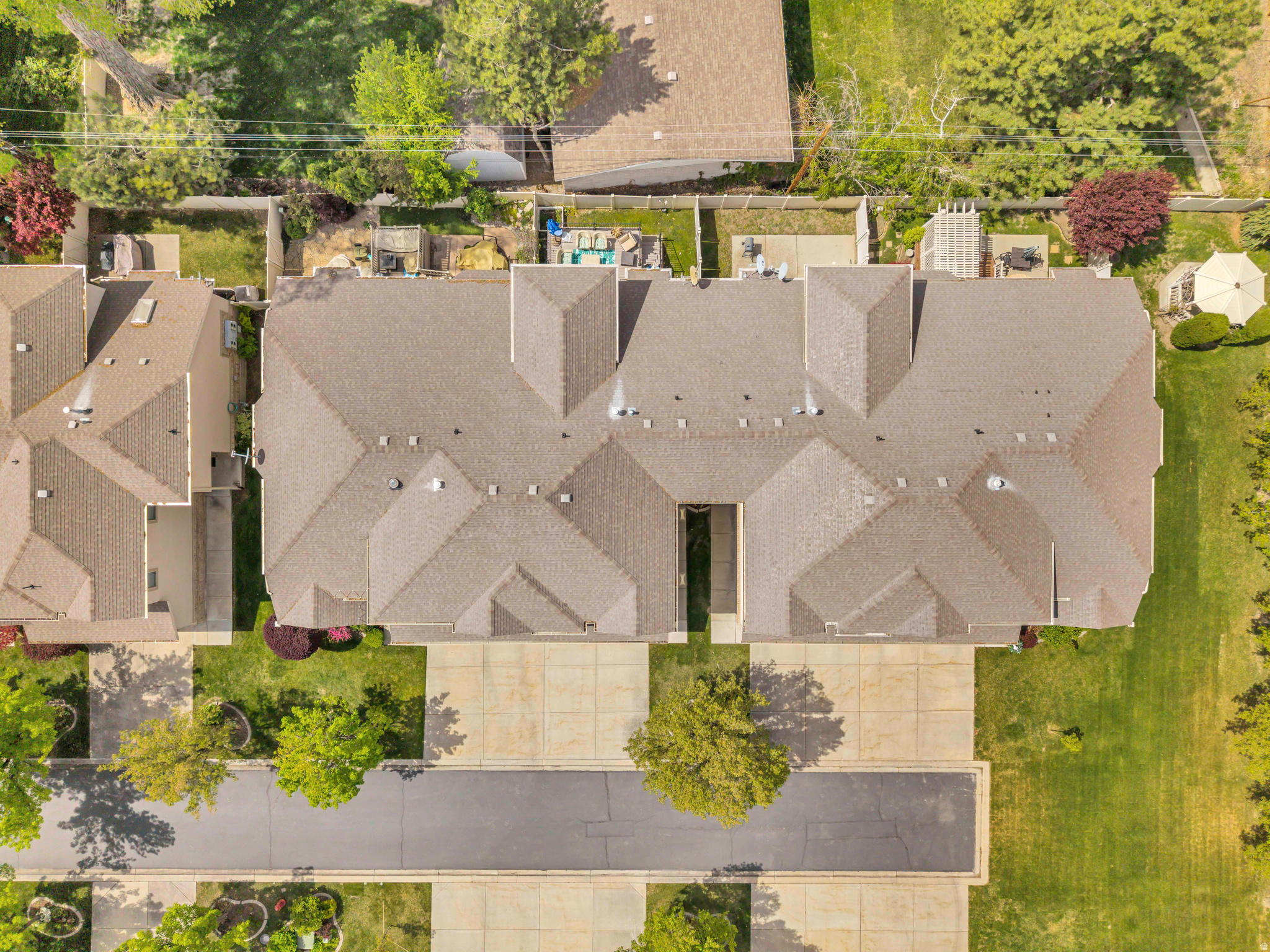 GARDEN GROVE CONDOMINIUM - Residential