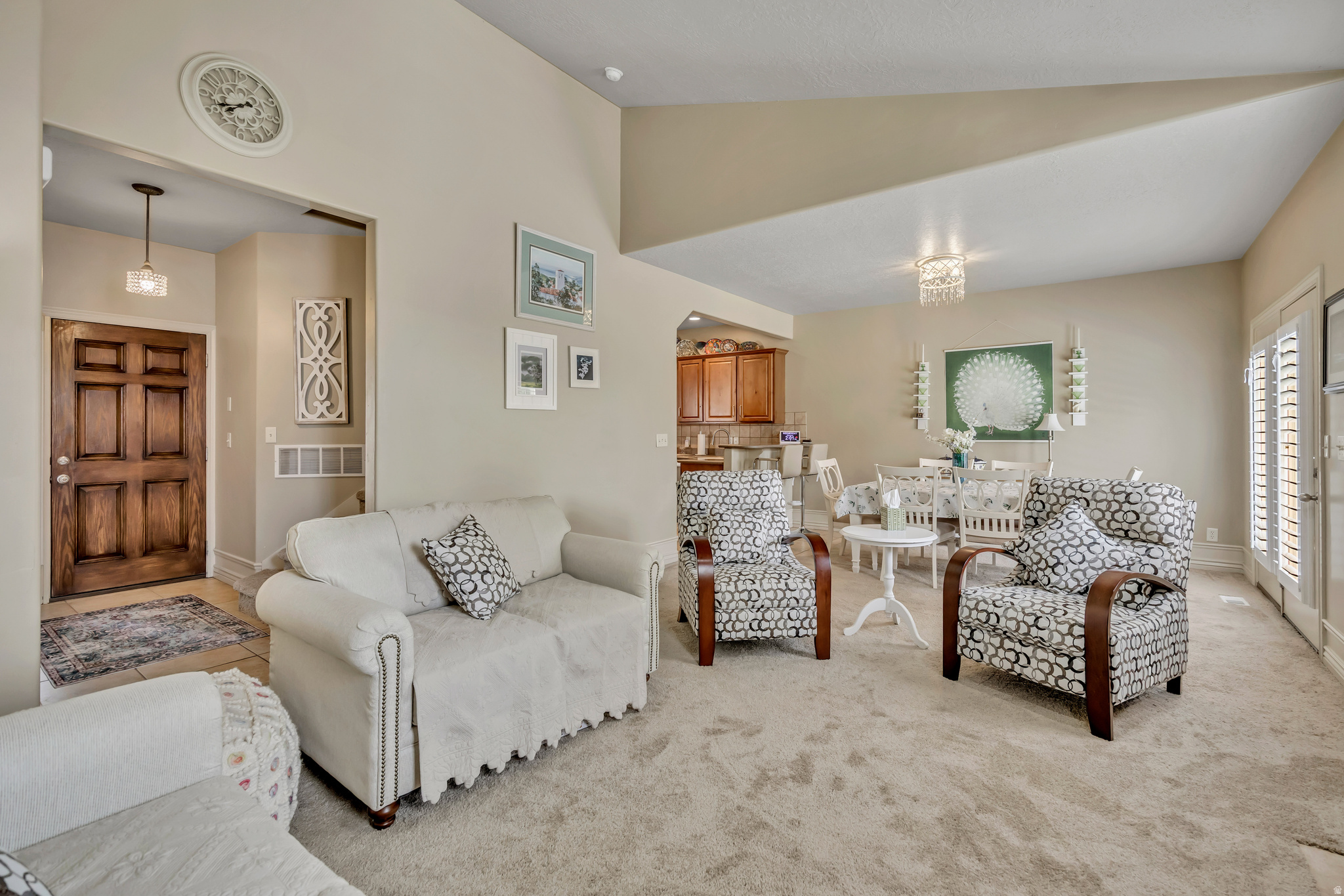 GARDEN GROVE CONDOMINIUM - Residential