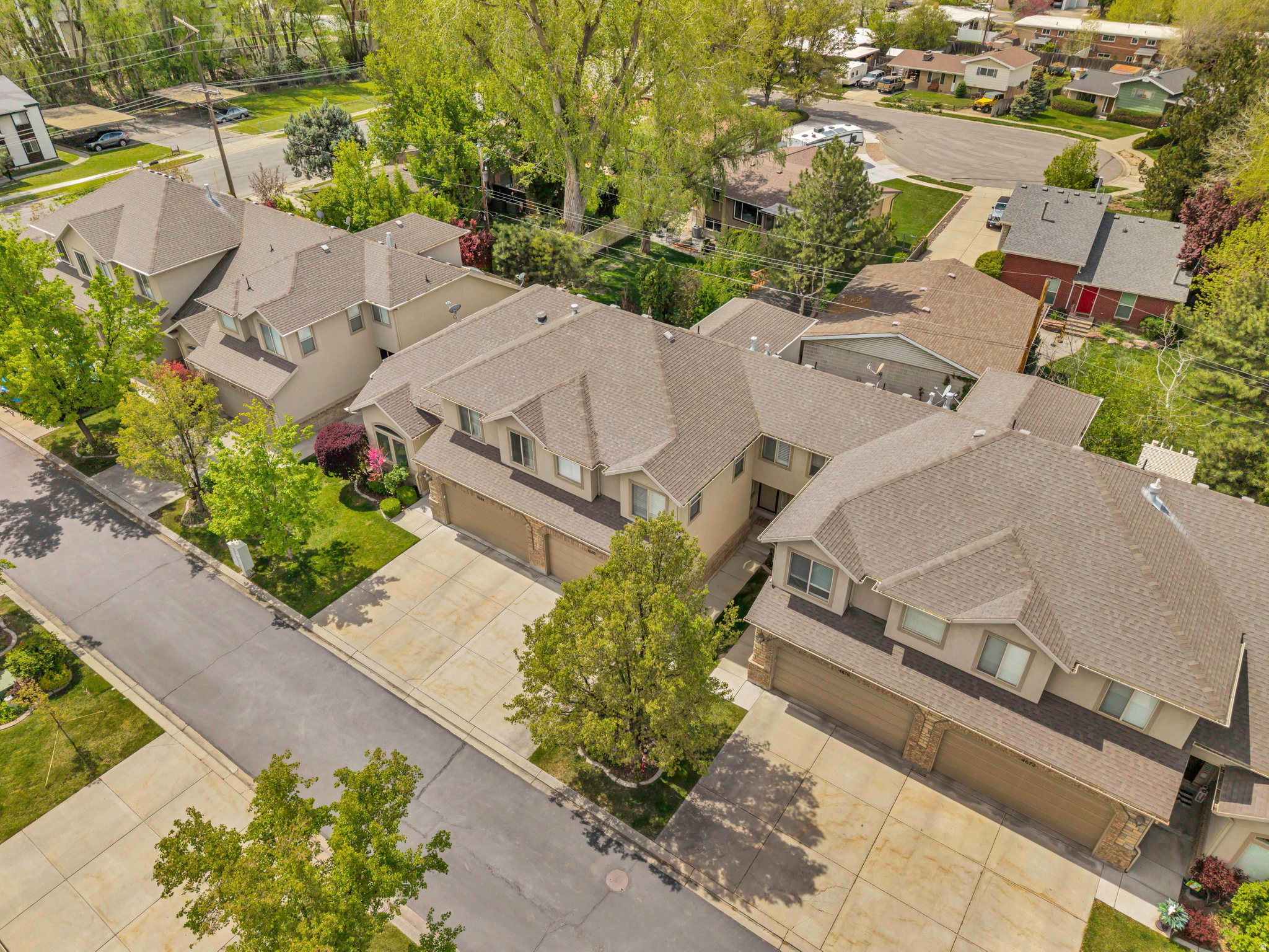 GARDEN GROVE CONDOMINIUM - Residential