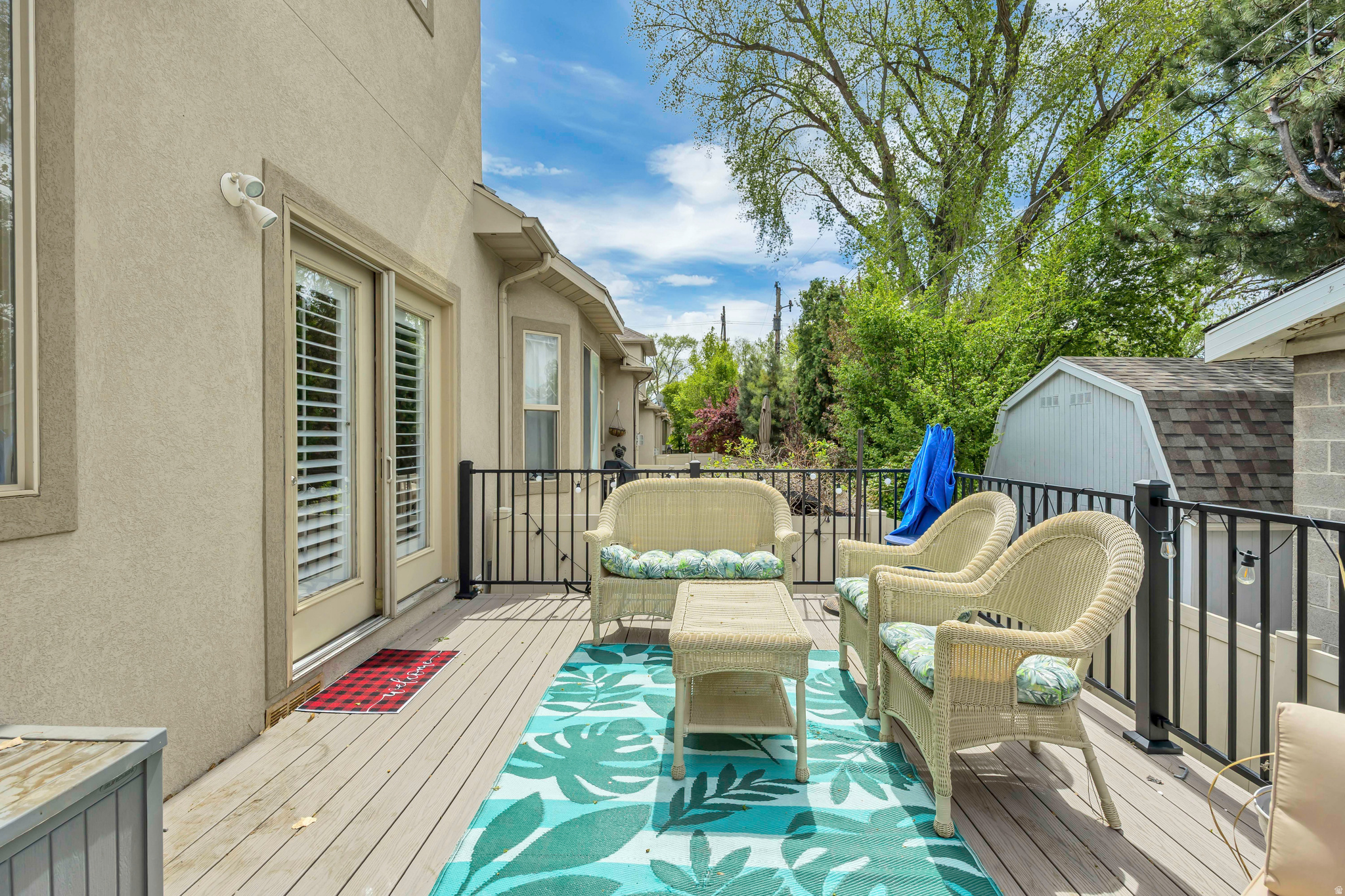 GARDEN GROVE CONDOMINIUM - Residential