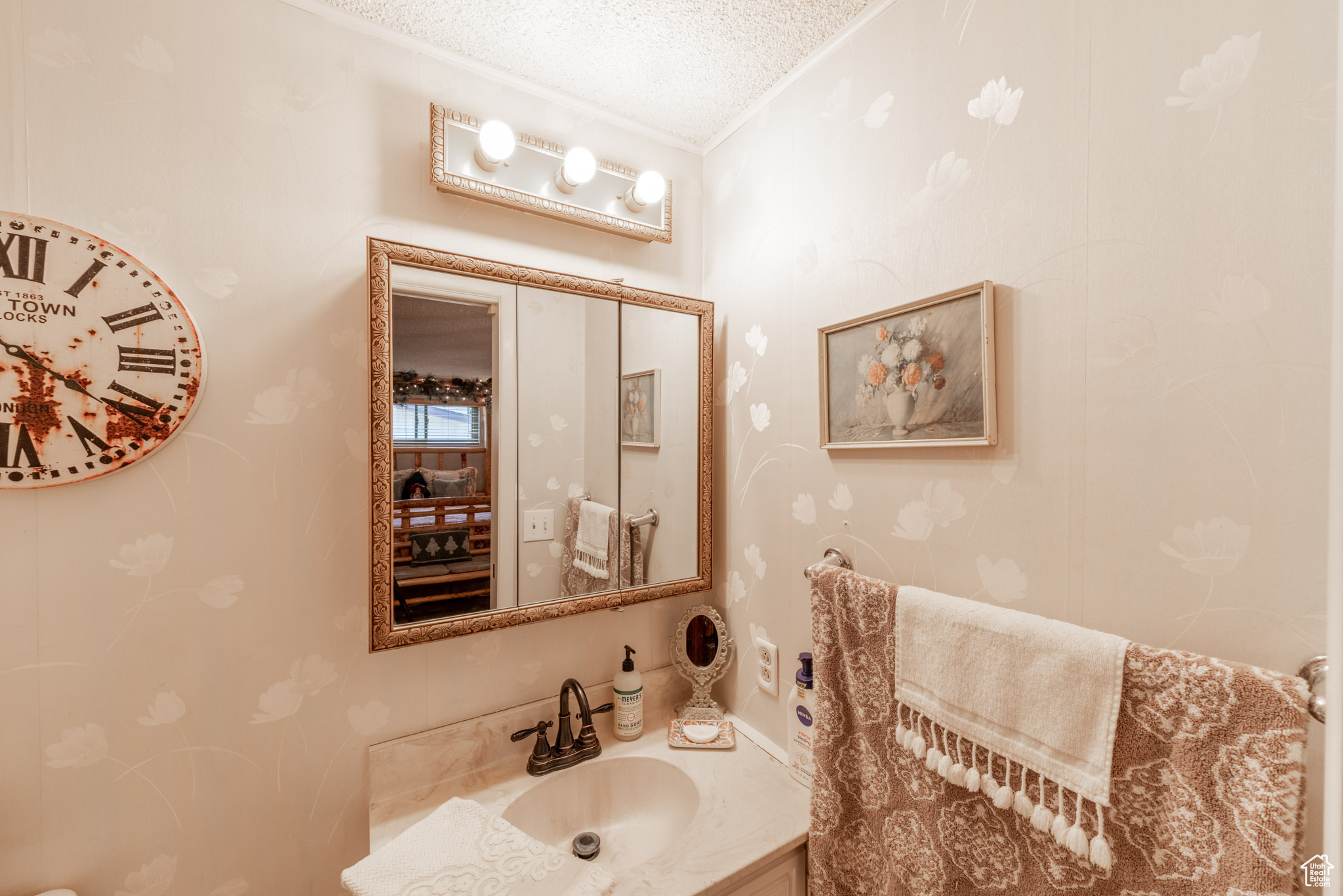 2550 Peach St, Perry, Utah image 17