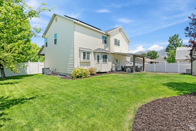 LAKESIDE SUB - Residential Lease