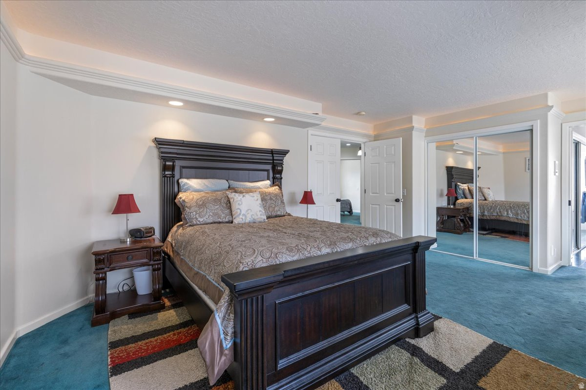 VINE STREET VILLAS - Residential