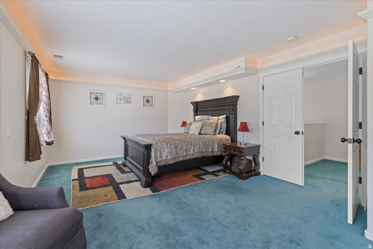 VINE STREET VILLAS - Residential