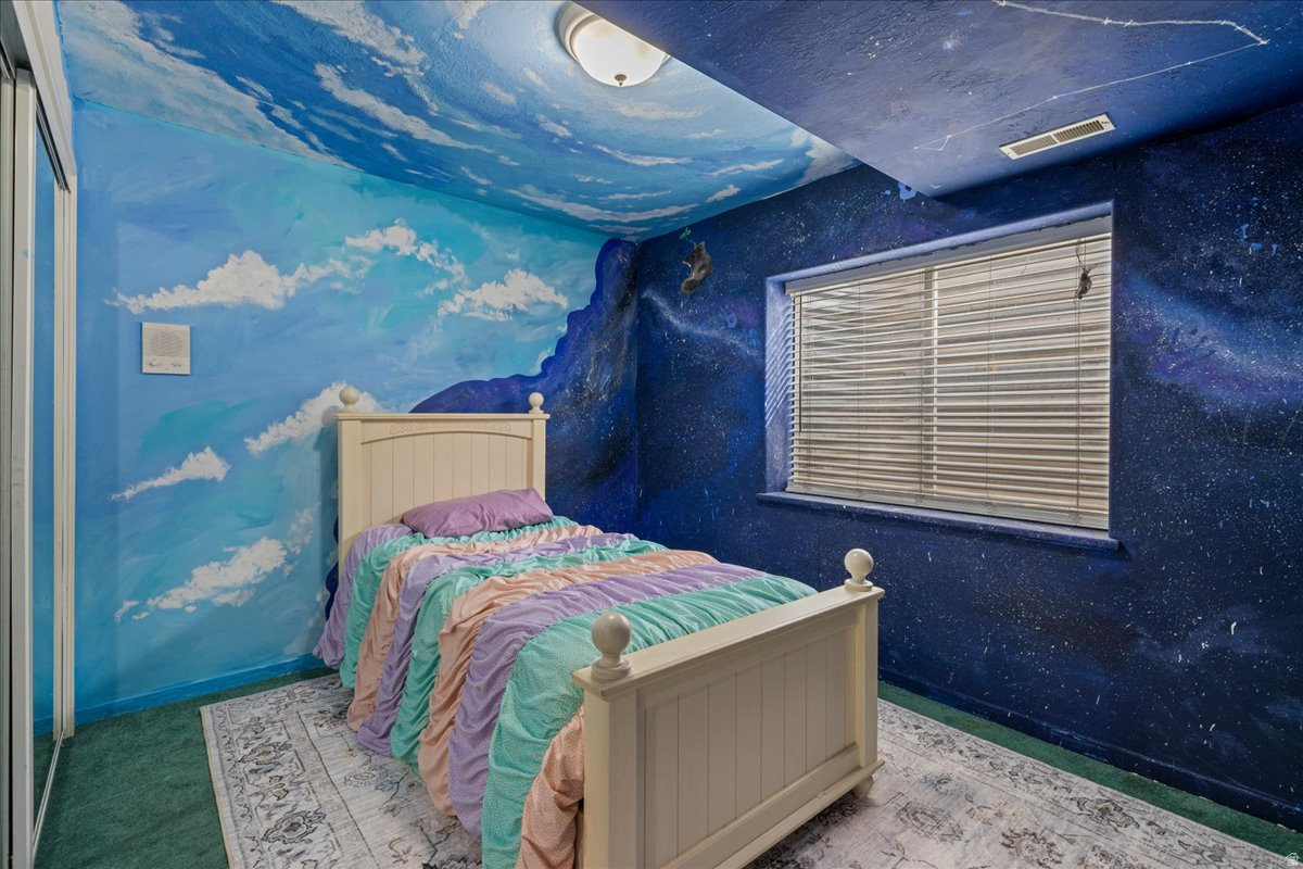 VINE STREET VILLAS - Residential