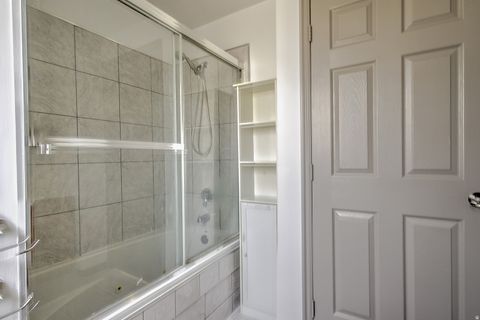 Tiny photo for 812 E 1925 N, North Ogden, UT 84414 (MLS # 2124661)