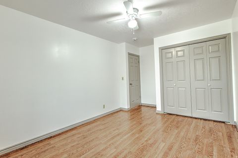 Tiny photo for 812 E 1925 N, North Ogden, UT 84414 (MLS # 2124661)