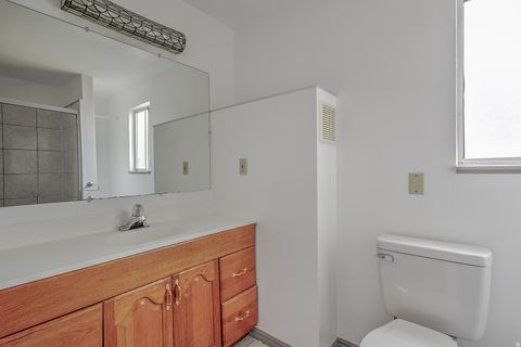 Tiny photo for 812 E 1925 N, North Ogden, UT 84414 (MLS # 2124661)