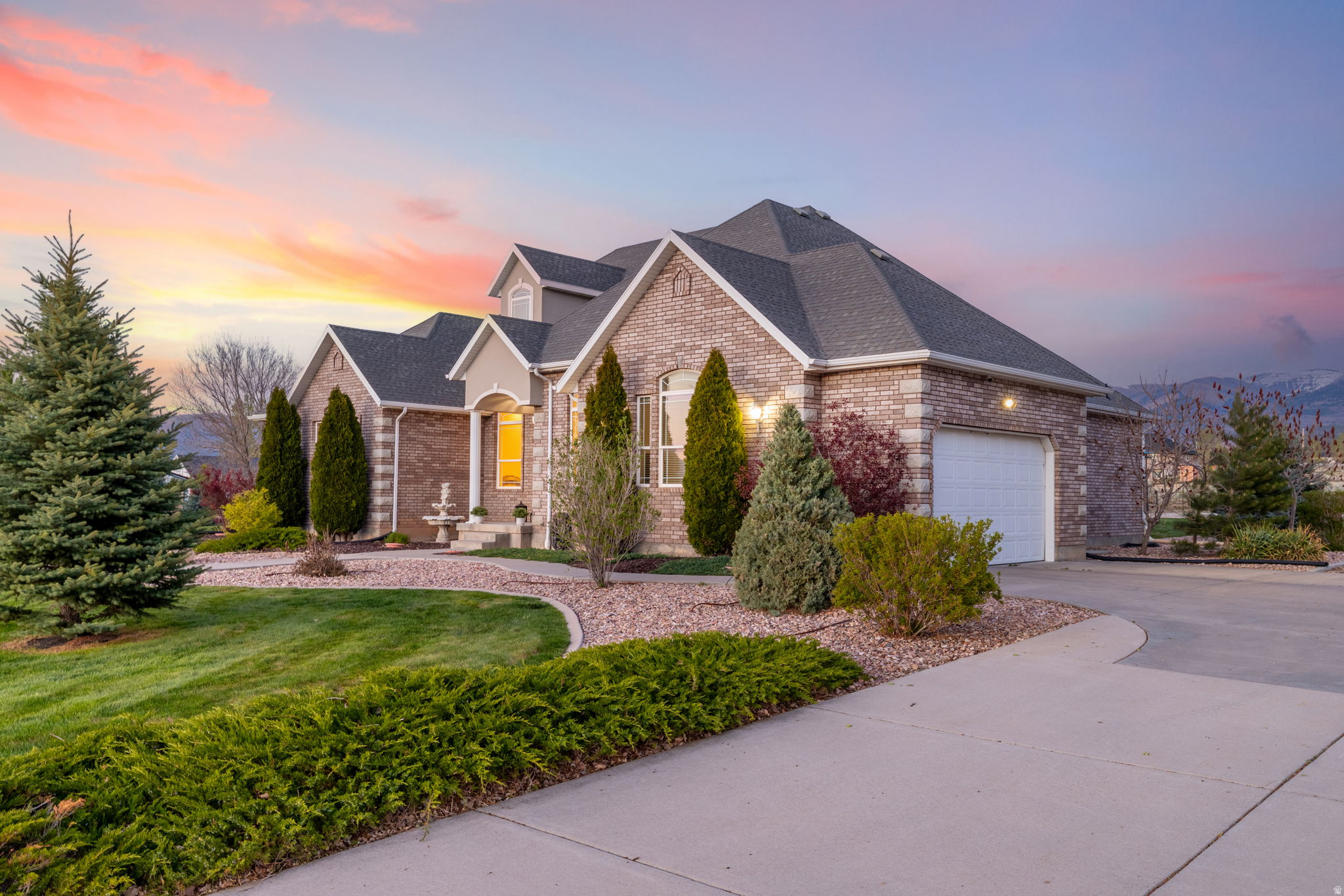 YOUNG PROPERTY - Residential