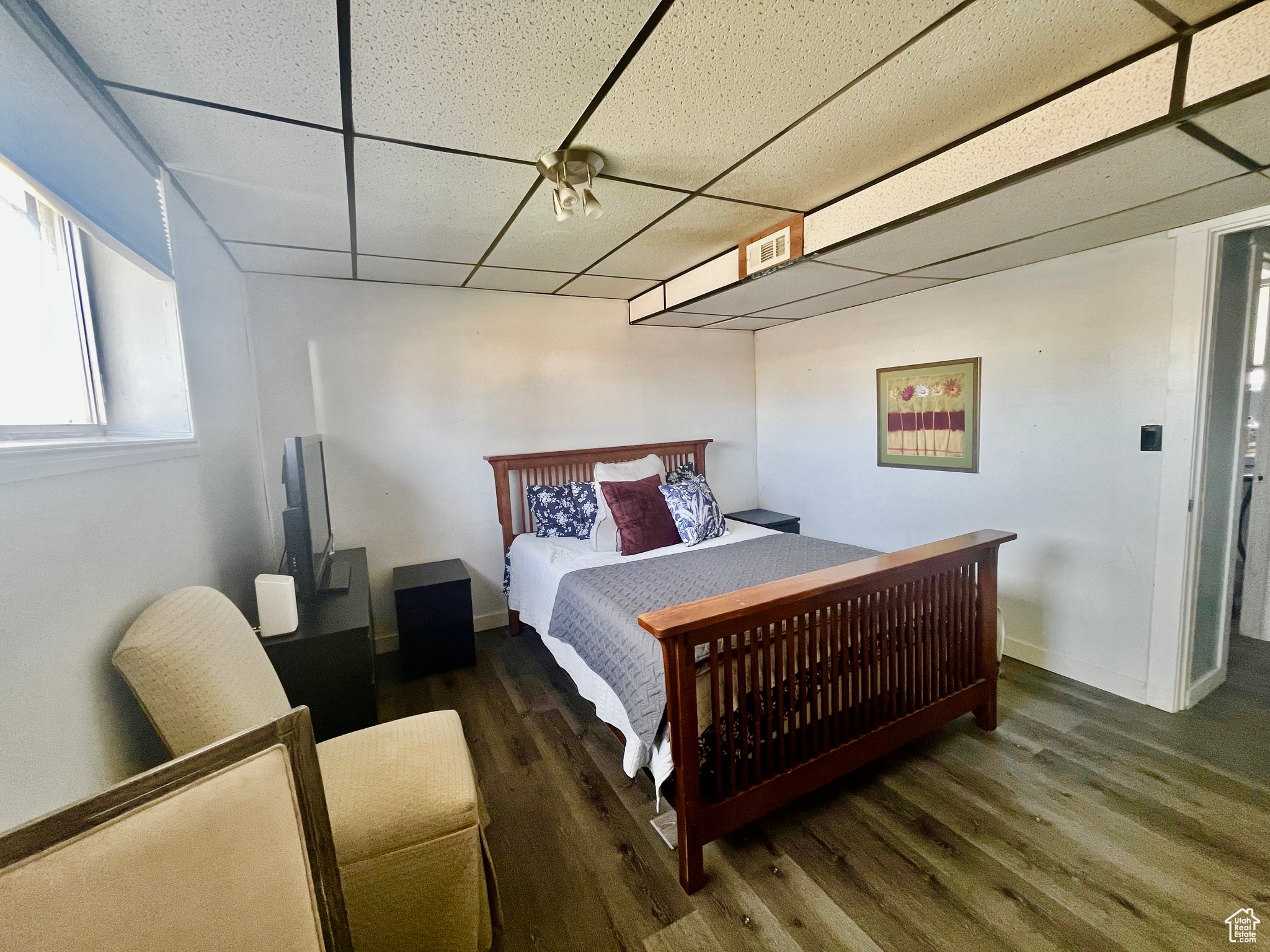 WESTVIEW #7 - Residential