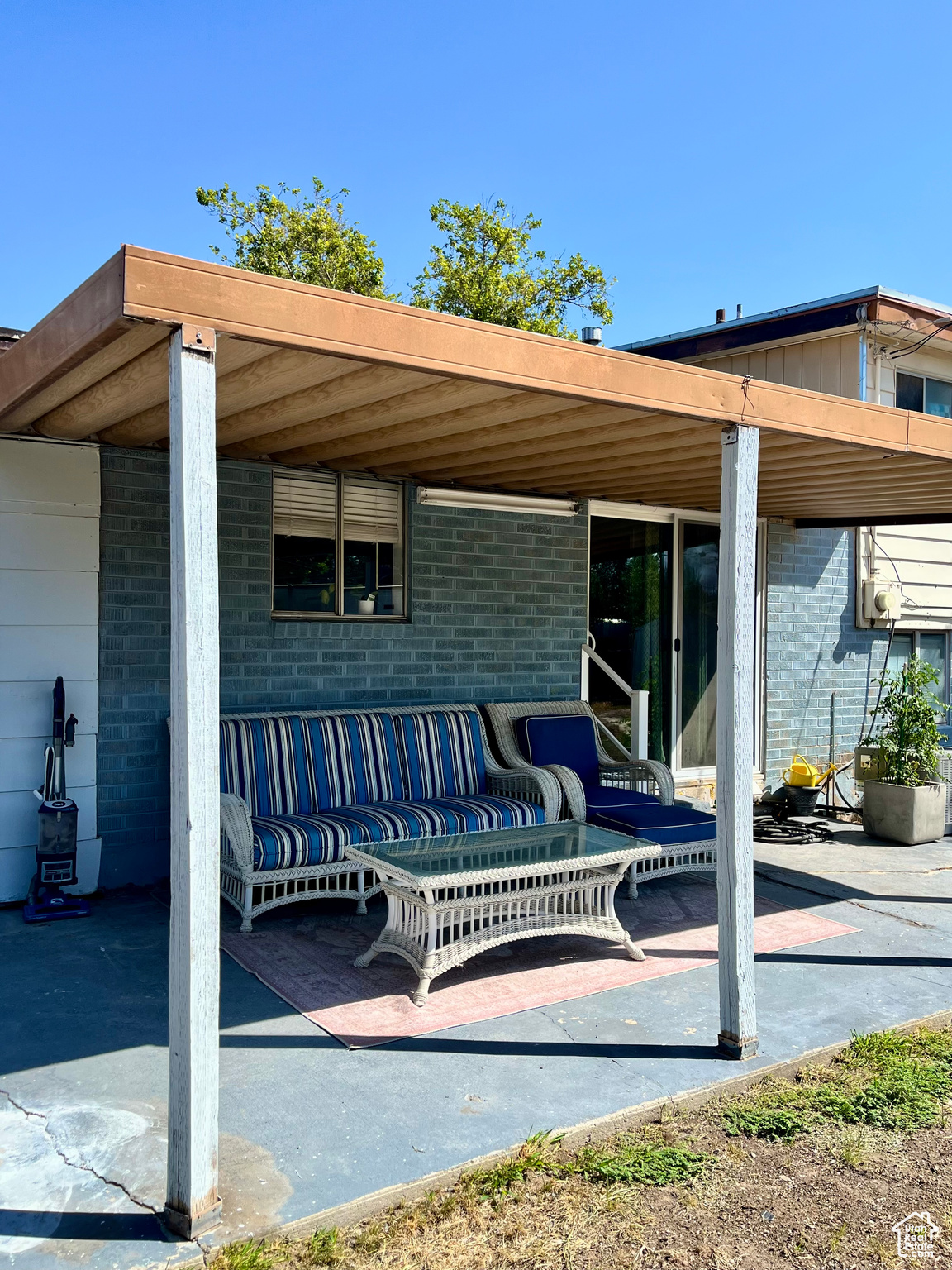 WESTVIEW #7 - Residential