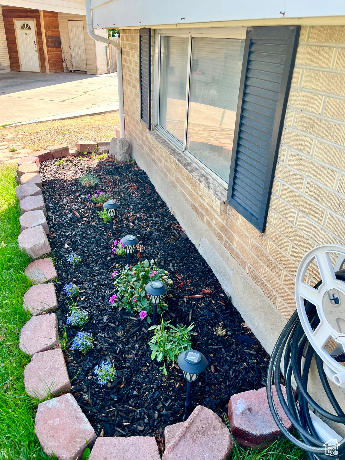 WESTVIEW #7 - Residential