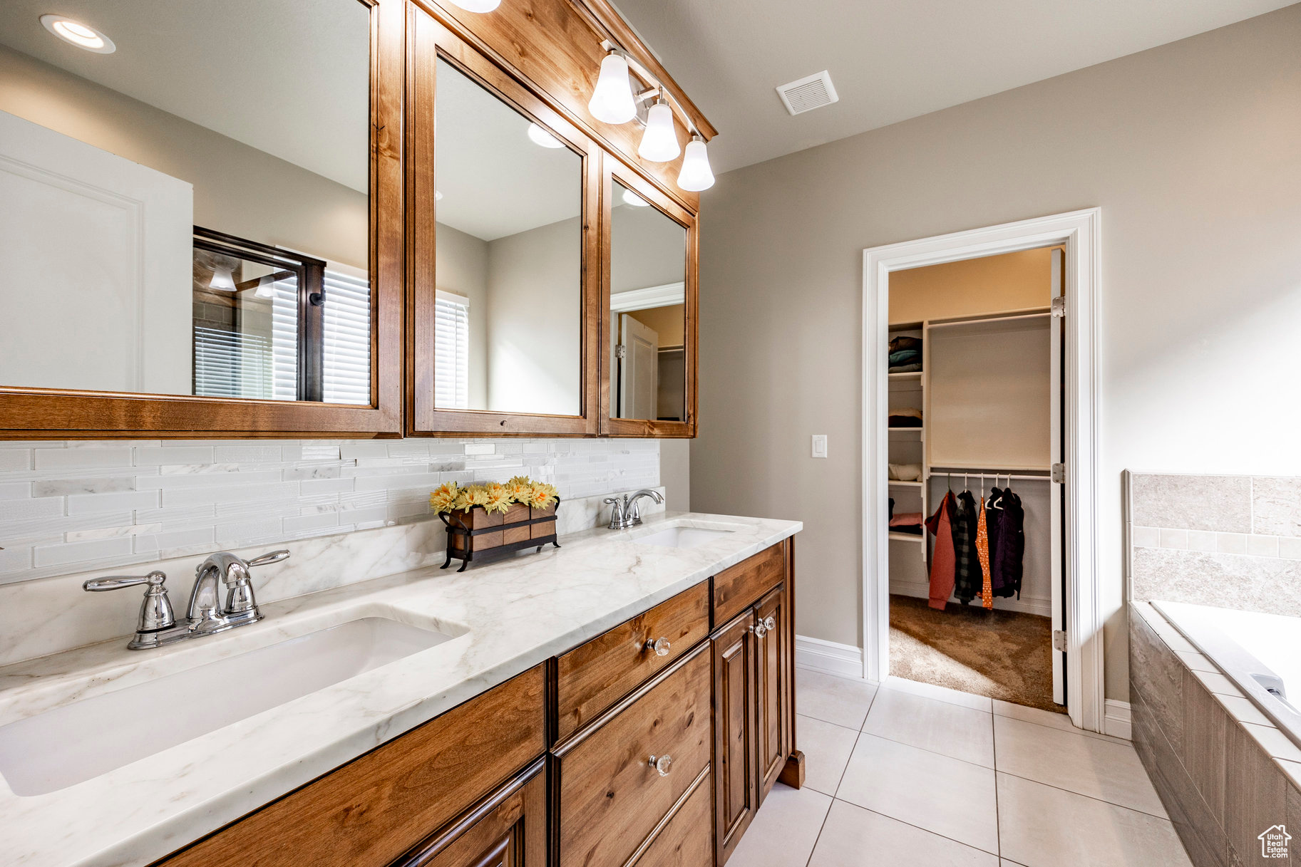 1131 E 7450, South Weber, Utah image 36