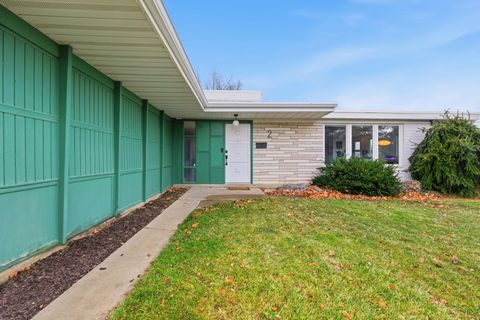 Tiny photo for 2 E WICKER LN, Bountiful, UT 84010 (MLS # 2136551)