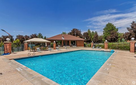 Tiny photo for 1235 E COTTONWOOD HILLS DR, Sandy, UT 84094 (MLS # 2111728)