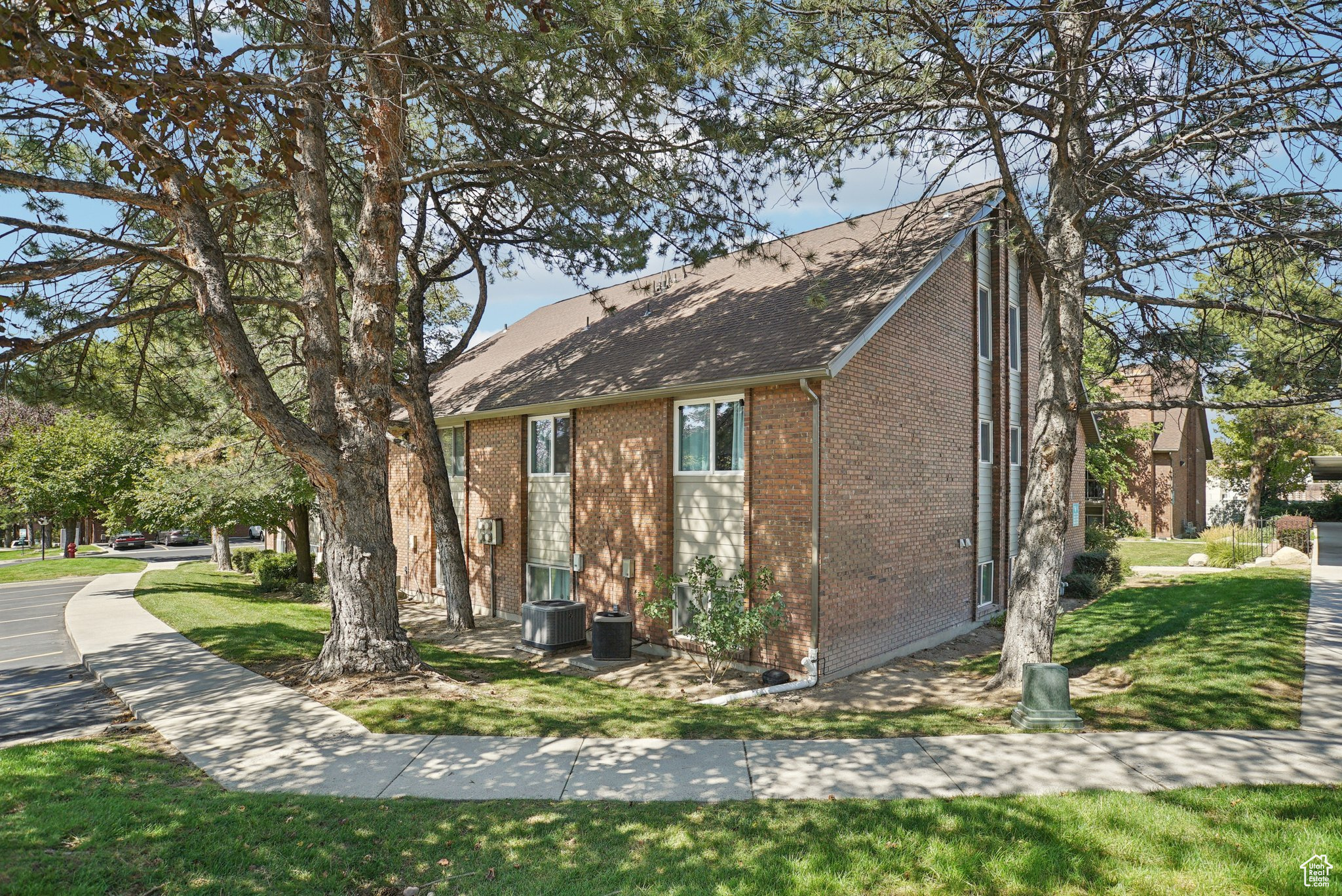 COTTONWOOD HILLS - Residential