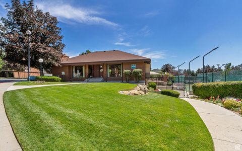 Tiny photo for 1235 E COTTONWOOD HILLS DR, Sandy, UT 84094 (MLS # 2111728)