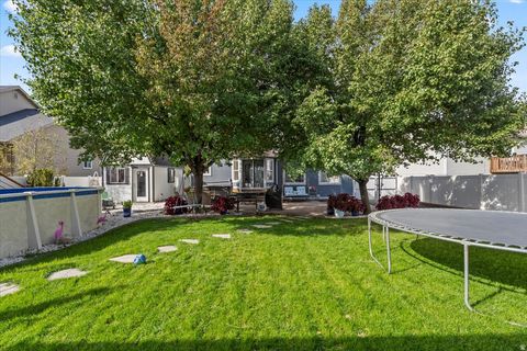Tiny photo for 1132 N 780 W, Clinton, UT 84015 (MLS # 2128561)