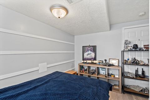 Tiny photo for 1132 N 780 W, Clinton, UT 84015 (MLS # 2128561)
