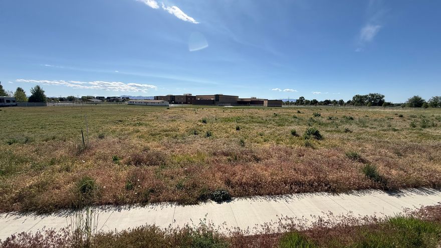 Luxury building lot with no HOA and no backyard neighbors! Awesome views, quick access to amenities, and located in a growth area. Contact agent for more details