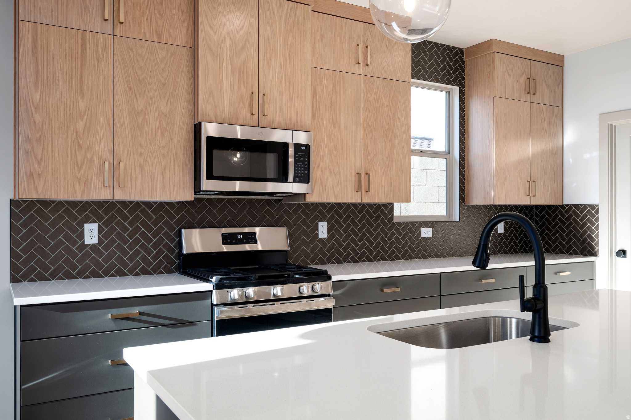 SOLIS AT CORAL CANYON - Residential