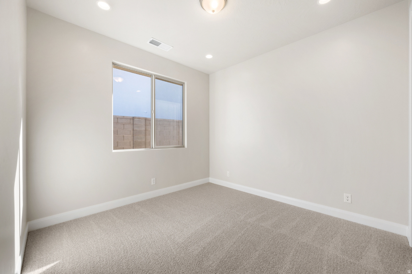 SOLIS AT CORAL CANYON - Residential