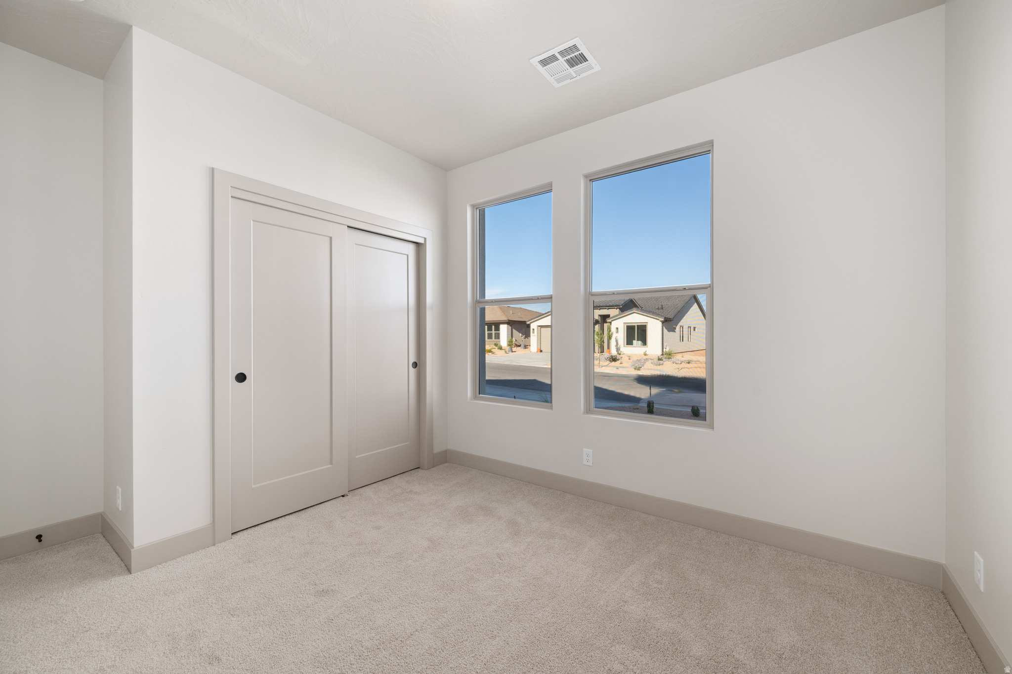 SOLIS AT CORAL CANYON - Residential