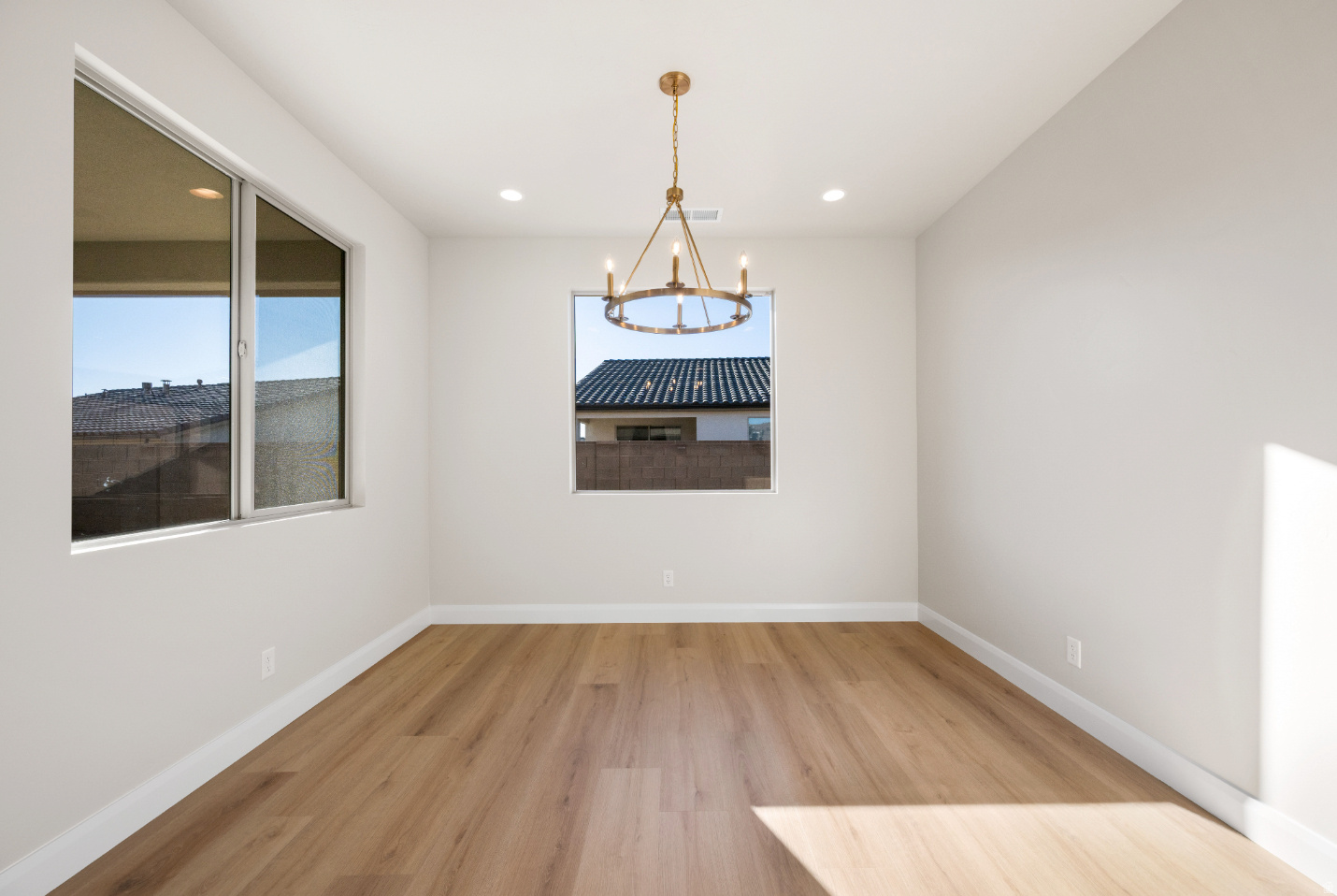 SOLIS AT CORAL CANYON - Residential