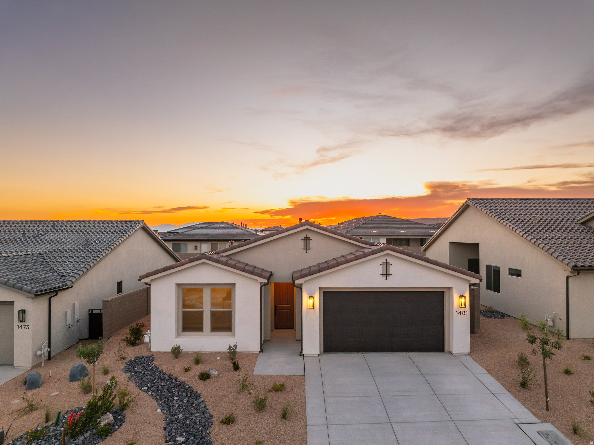 SOLIS AT CORAL CANYON - Residential