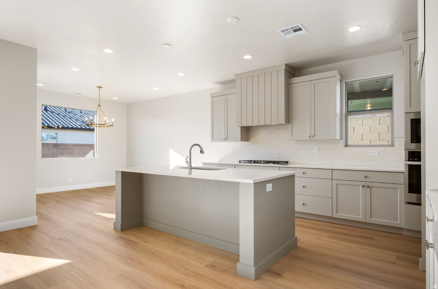 SOLIS AT CORAL CANYON - Residential