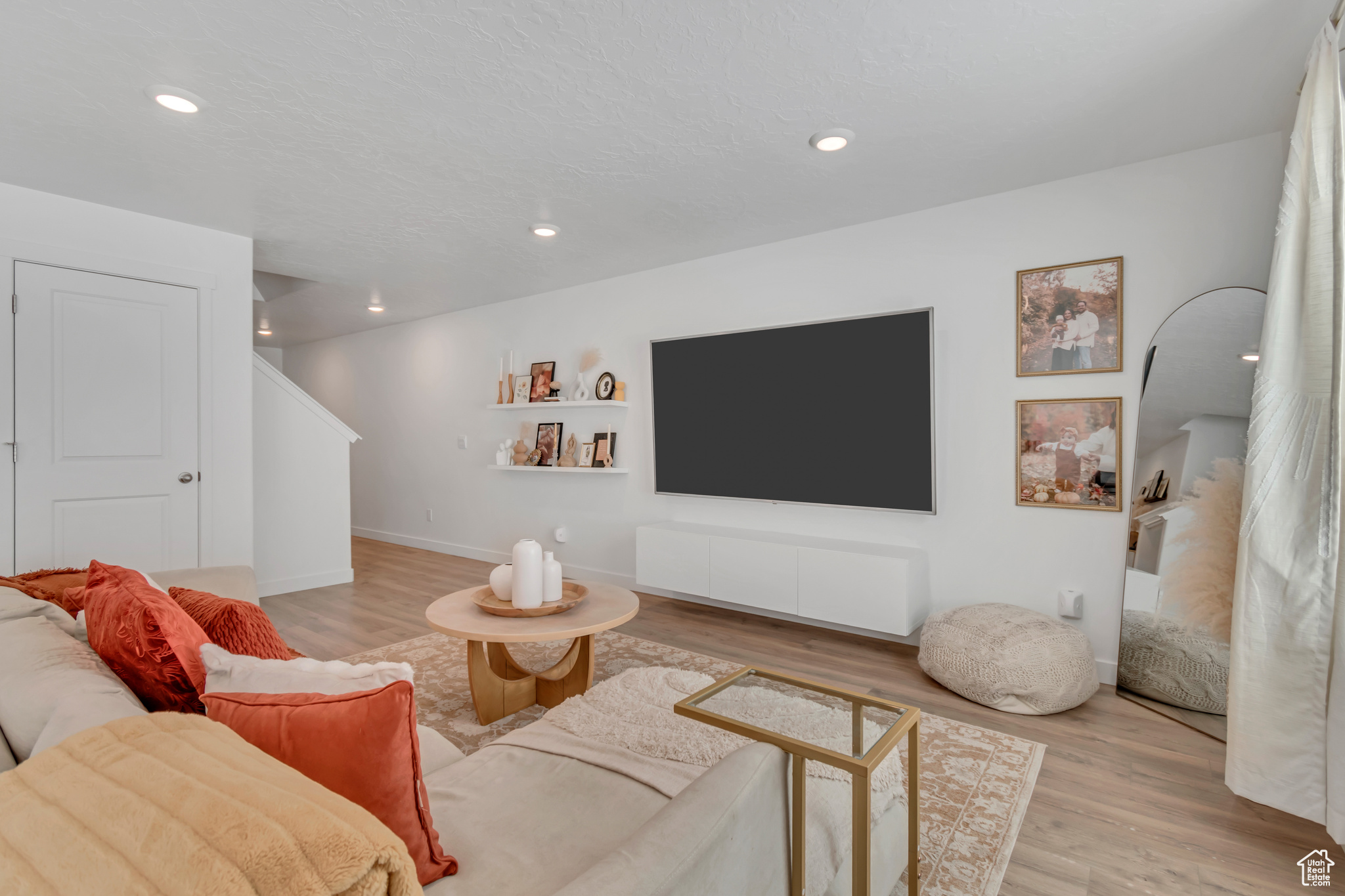 Nestled in the charming small town of Grantsville, Utah, this stunning open concept townhome boasts three spacious bedrooms, featuring a large primary suite that serves as a perfect retreat. With a modern layout that seamlessly connects the living, dining, and kitchen areas, this home is designed for both comfort and entertaining. Enjoy the tranquility of small-town living while being just moments away from local amenities and outdoor adventures. Come see it for yourself!