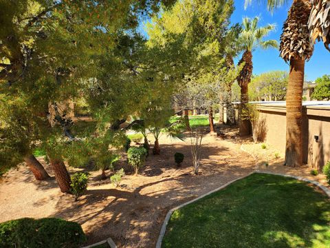 Tiny photo for 860 S VILLAGE RD #Z-10, Saint George, UT 84770 (MLS # 2146805)