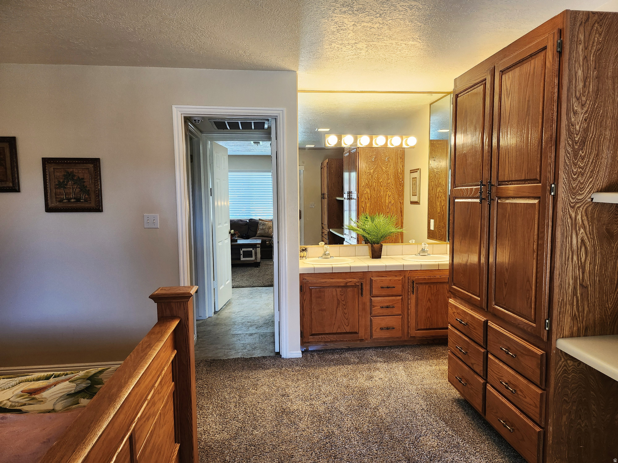 SPORTS VILLAGE - Residential