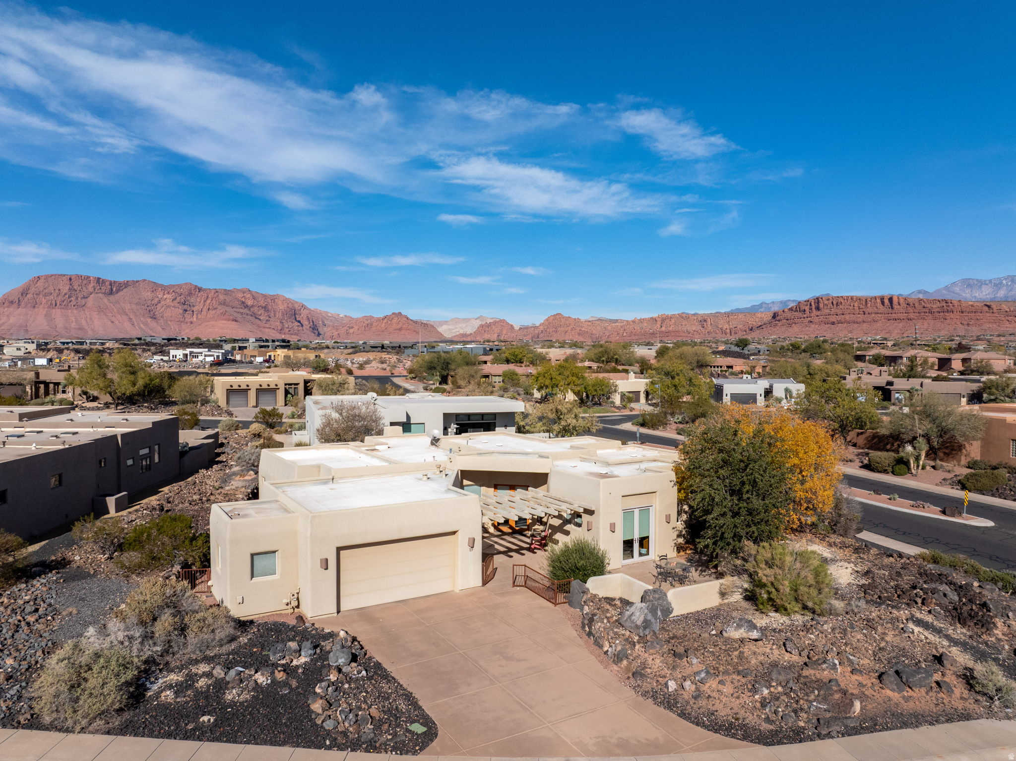 LAVA COVE AT ENTRADA FKA LAVA COVE - Residential