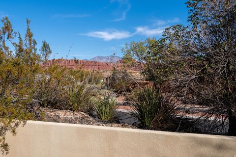 Tiny photo for 19 BOULDER CIR, Santa Clara, UT 84765 (MLS # 2126727)