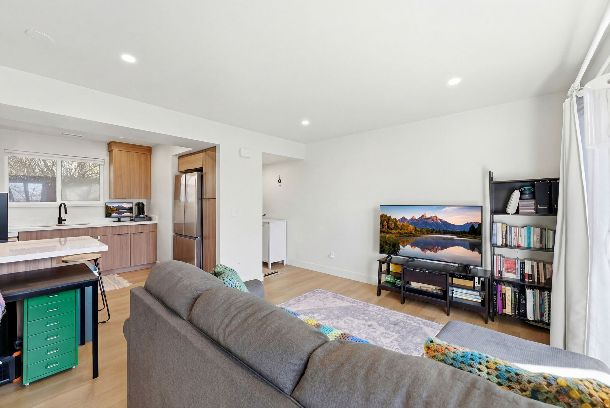 CAPITOL HEIGHTS COND - Residential