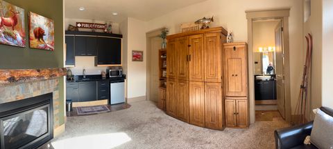 Tiny photo for 47 S MEADOW DR, Springville, UT 84663 (MLS # 2145130)